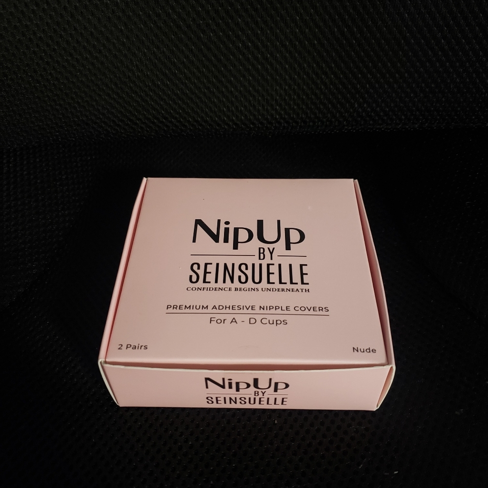 NipUp Premium Silicone Nipple Covers